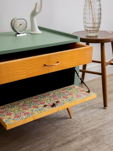 Maïa, la table de chevet en bois N°117