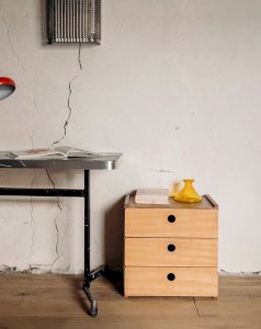 Maïa, la table de chevet en bois N°131