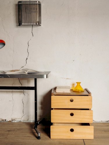 Maïa, la table de chevet en bois N°131