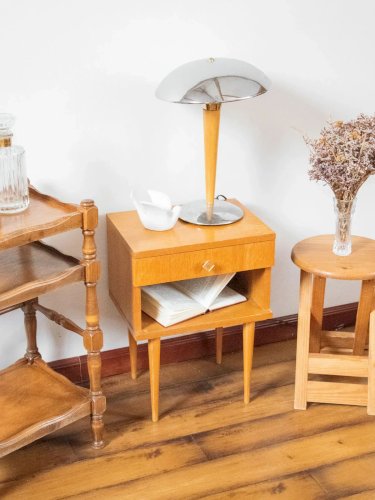Maïa, la table de chevet en bois N°274