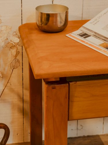 Maïa, la table de chevet en bois N°275