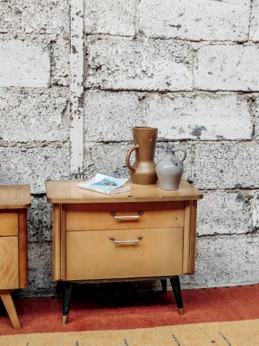 Maïa, la table de chevet en bois N°56