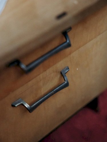 Maïa, la table de chevet en bois N°56