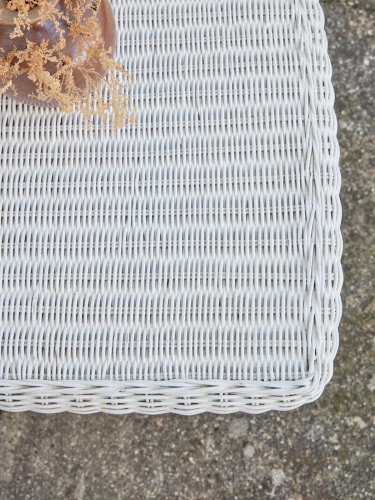 Maïa, la table de chevet en rotin N°270