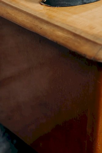 Maïa, la table de chevet N°59