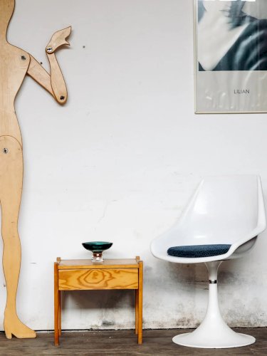 Maïa, la table de chevet seventies N°5