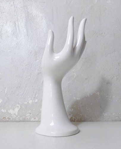 main blanche en céramique vintage baguier soliflore support à bijoux