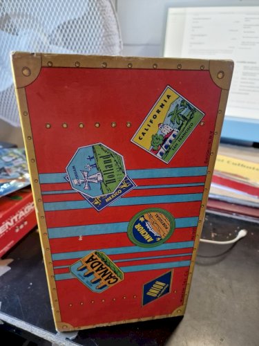 malle 2 Poupées Minerva avec vêtements