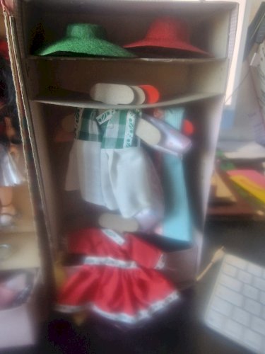 malle 2 Poupées Minerva avec vêtements