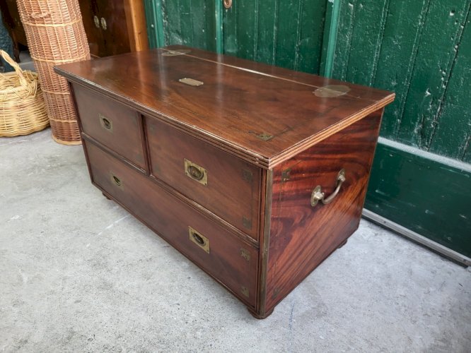 MALLE COFFRE COMMODE DE BATEAU EN ACAJOU ET LAITON THE GREAT PACIFIC S FRANCISCO