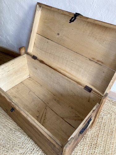 Malle de voyage en bois, années 1930