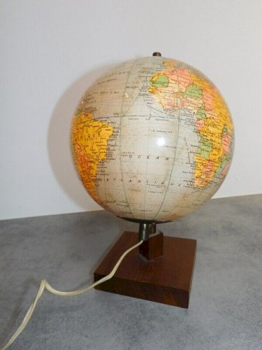 MAPPEMONDE GLOBE TERRESTRE GIRARD ET BARRIERE DES ANNEES 1950