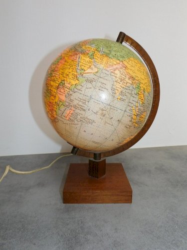 MAPPEMONDE GLOBE TERRESTRE GIRARD ET BARRIERE DES ANNEES 1950