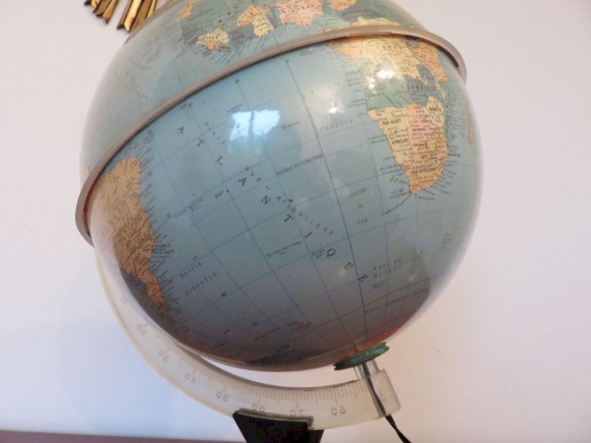 MAPPEMONDE GLOBE TERRESTRE TRIPODE ECLAIRE RICO FIRENZE ITALY ANNEES 60 VINTAGE