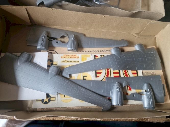 Maquette Avion  CONSOLIDATED B-24 LIBERATOR 1/72 Airfix