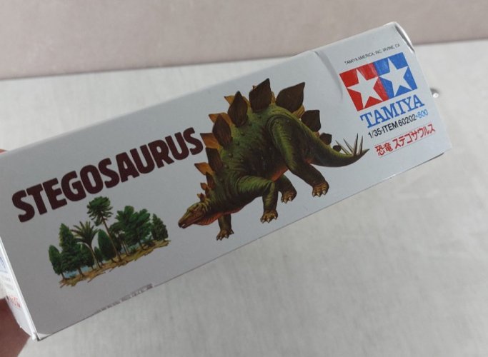 Maquette / Kit dinosaure, Stegosaurus Stenops, Tamiya 60202, 1/35 ^