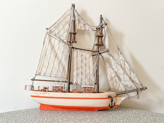 Maquette voilier en bois vintage