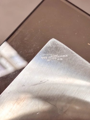 Marcel, le plateau à fromage en verre fumé N°92