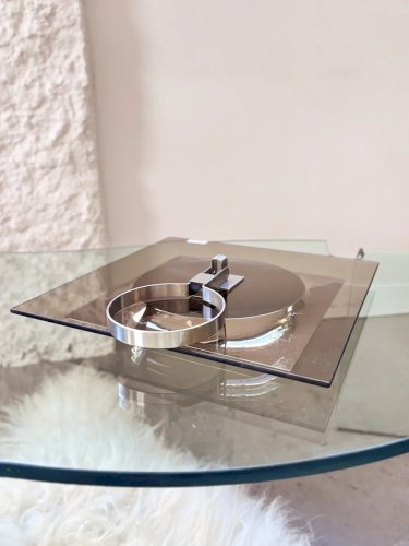 Marcel, le plateau à fromage en verre fumé N°92