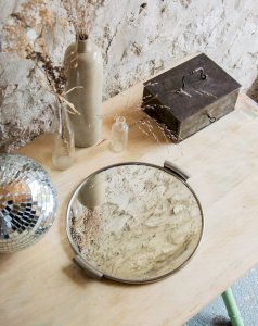 Marcel, the mirror tray No. 44