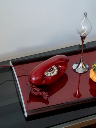 Marcel, le plateau rouge en verre N°119