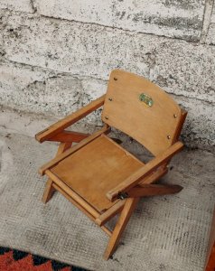 Marcus, the wooden children's chair No. 40