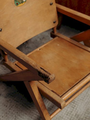 Marcus, le fauteuil pour enfant en bois N°40