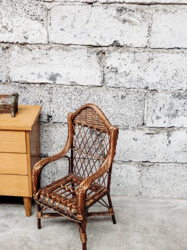 Marcus, le fauteuil pour enfant en rotin N°27