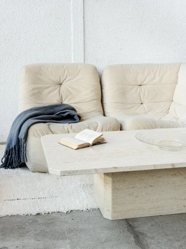 Marie-Pierre, la table basse en travertin N°43