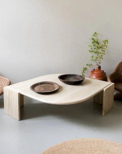 Marie-Pierre, la table basse en travertin N°46