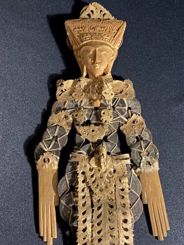 Marionnette Bali déesse riz & fertilité Dewi Sri pièces chinoises à trou Sapèque