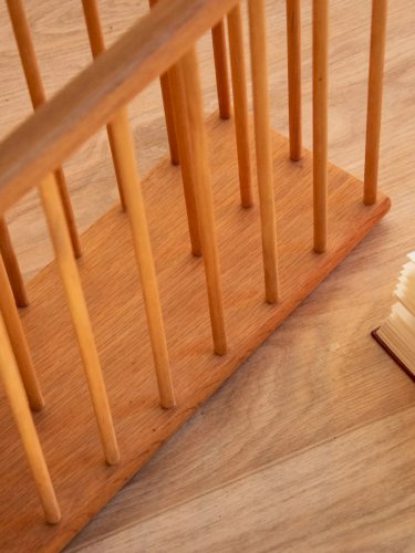 Marius, le porte-revues en bois N°213