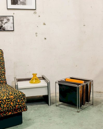 Marius, le porte-revues en cuir marron N°177