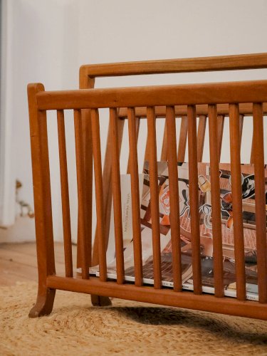 Marius, le porte-revues en hêtre N°223