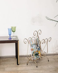 Marius, the gold metal magazine rack No. 46