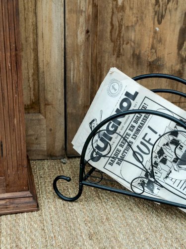 Marius, le porte-revues en métal N°163