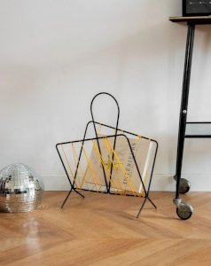 Marius, le porte-revues en métal N°201