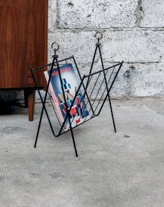 Marius, le porte-revues en métal N°87