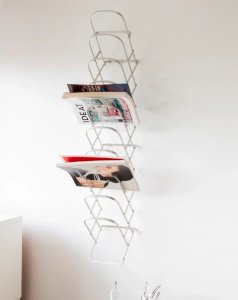 Marius, le porte-revues en métal pliable N°204