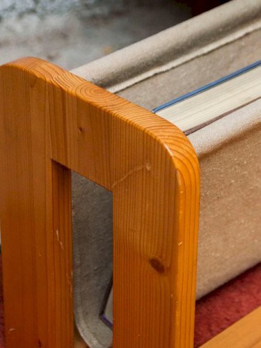 Marius, le porte-revues en tissu et bois N°171