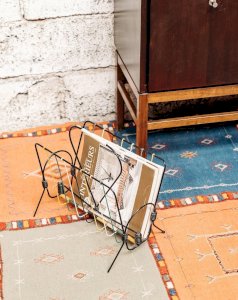 Marius, the magazine rack N°45