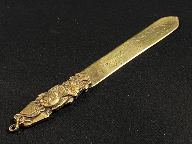 Marque-pages en bronze à décor d'oiseau Japon fin XIXe période Meiji