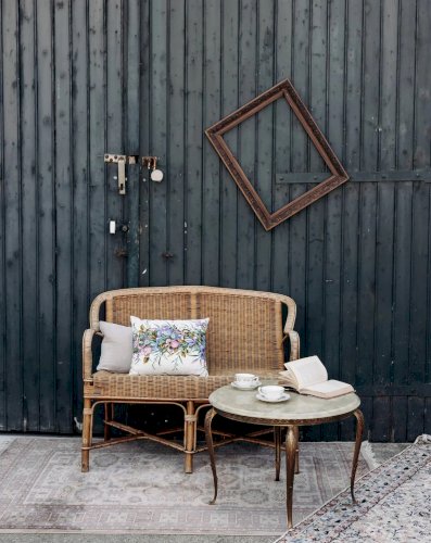 Martine, la banquette en rotin N°23