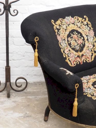 Martine, la banquette style Napoléon III N°38