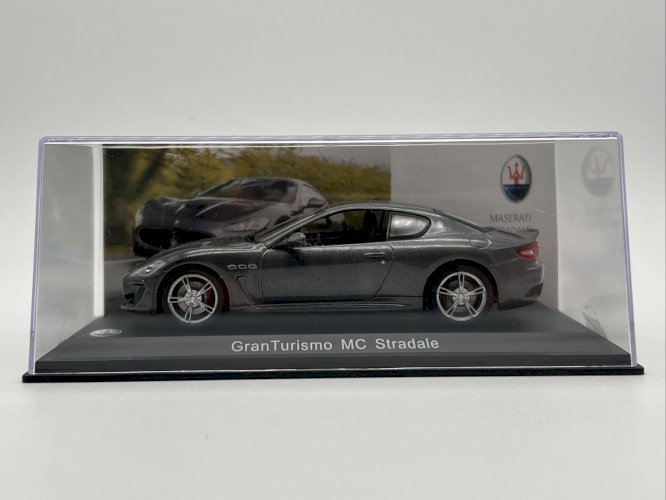Maserati GranTurismo MC Stradale 1/43 Leo Models