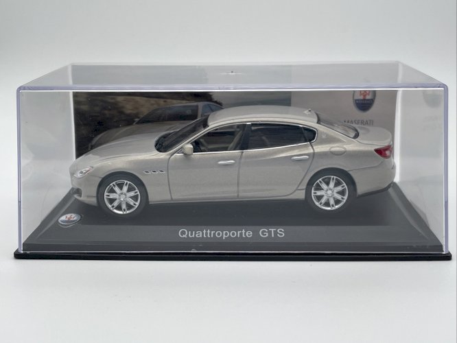 Maserati Quatroporte GTS 1/43 Leo Models