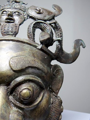 Masque Africain en Bronze vintage Bamoun, Cameroun
