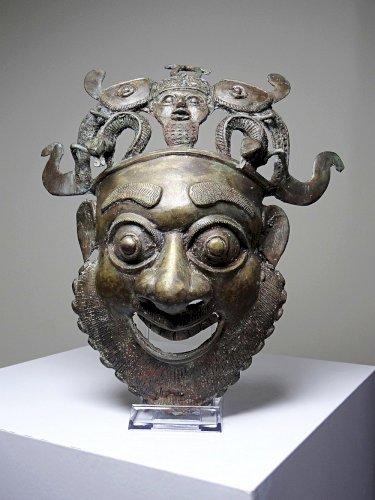 Masque Africain en Bronze vintage Bamoun, Cameroun