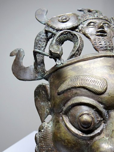 Masque Africain en Bronze vintage Bamoun, Cameroun