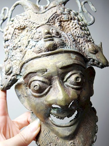 Masque Africain en Bronze vintage Bamoun, Cameroun